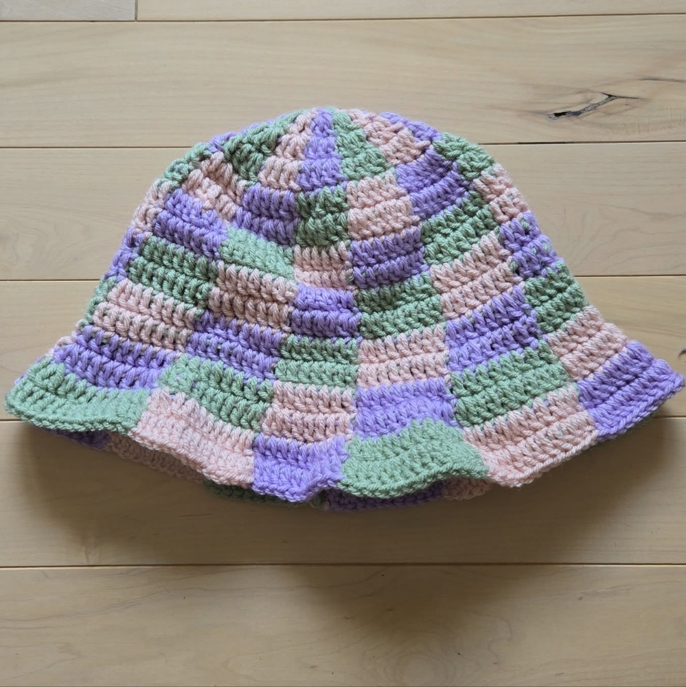 Crocheted Checkered Bucket Hat